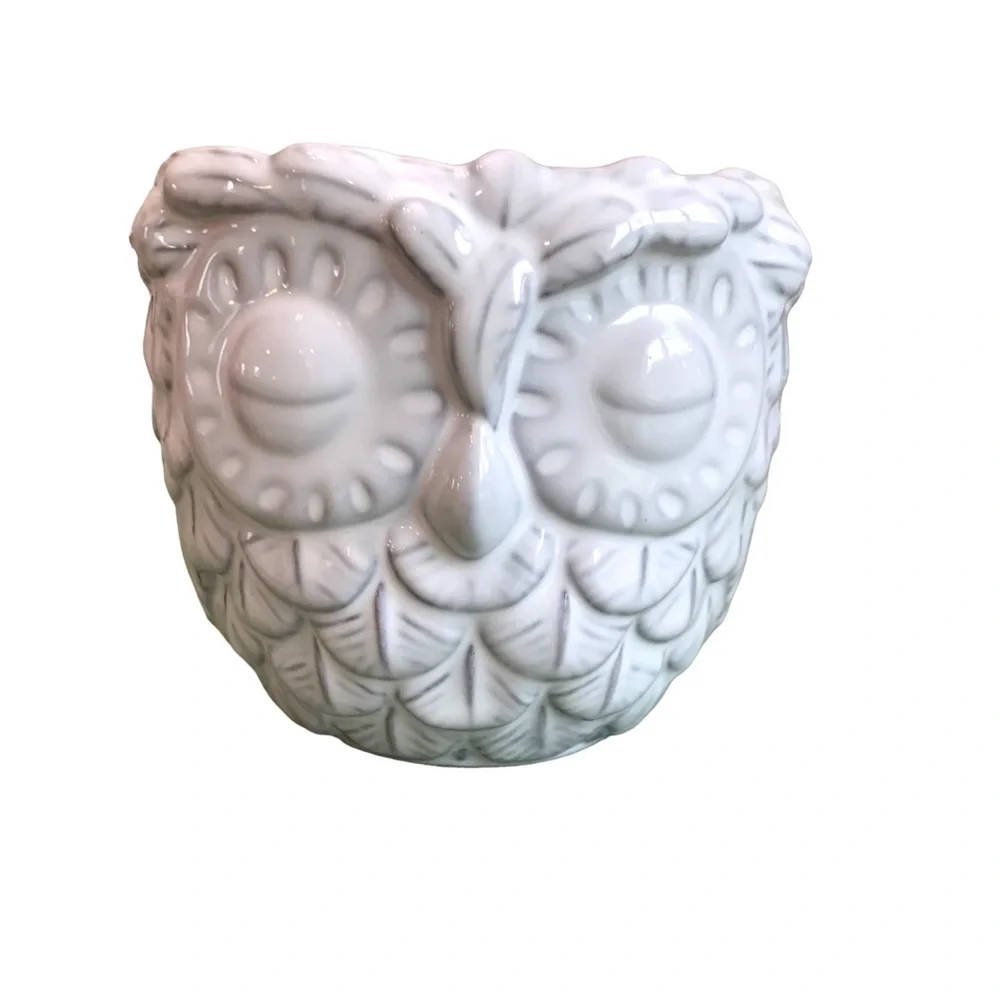 NWT Bath & Body Works Sleeping Porcelain Owl Candle Holder
